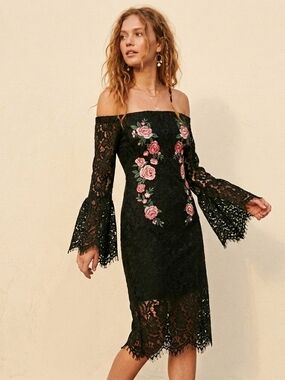 Umgee | Floral Embroidered Off the Shoulder Lace Dress